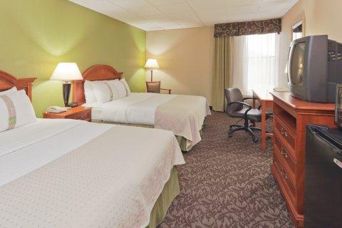 Quality Inn & Suites Downtown Менсфілд Екстер'єр фото
