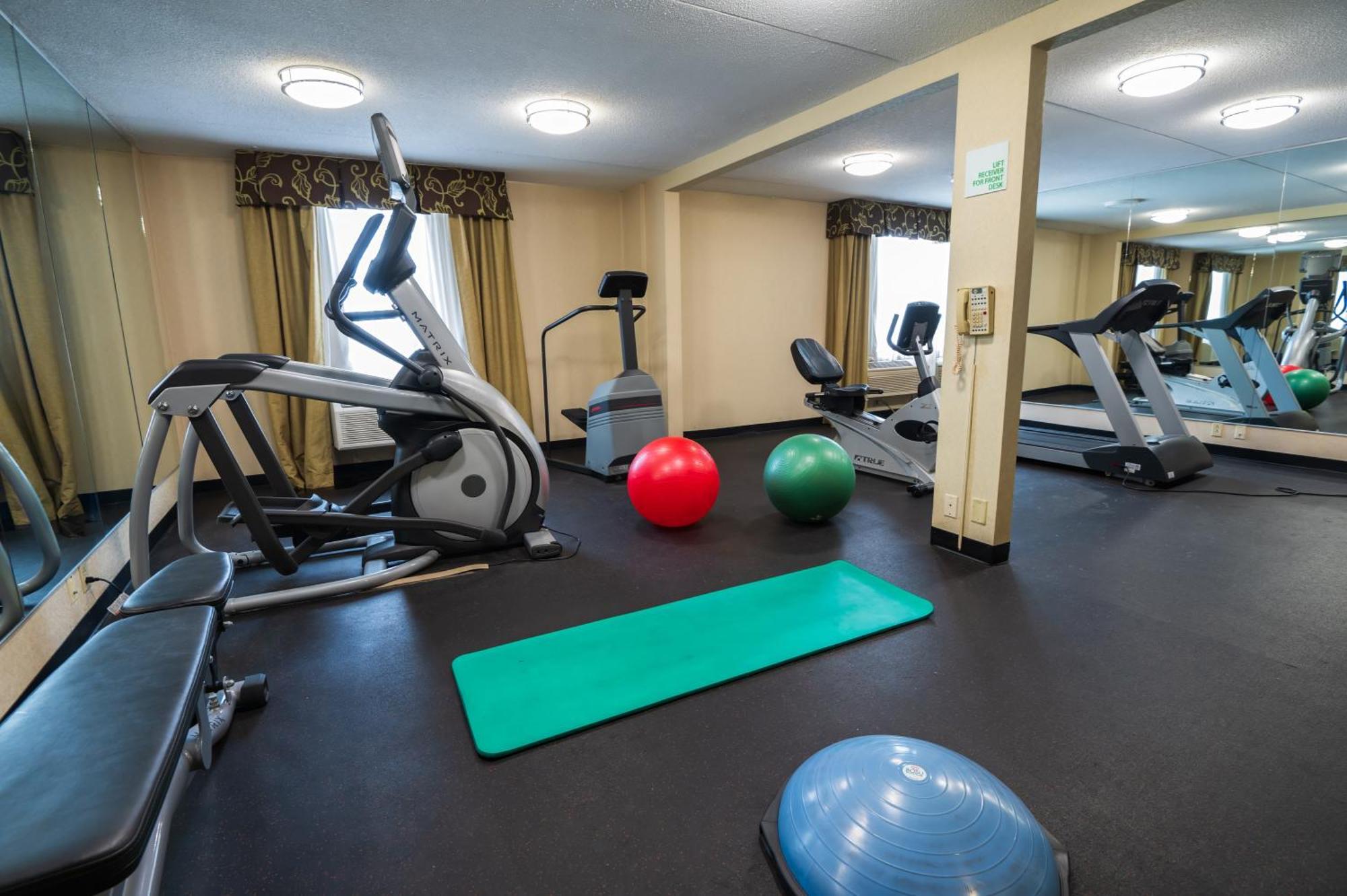 Quality Inn & Suites Downtown Менсфілд Екстер'єр фото