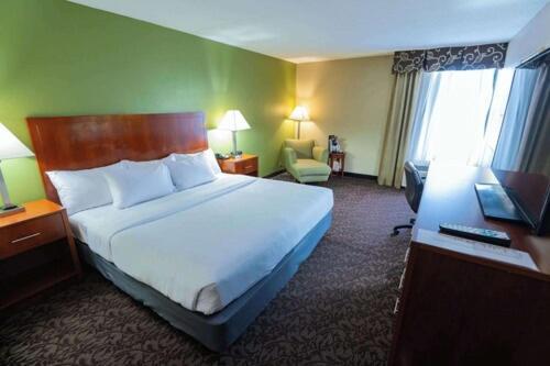 Quality Inn & Suites Downtown Менсфілд Екстер'єр фото